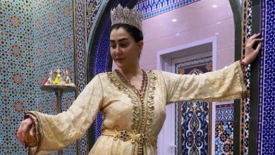 الممثلة المصرية غادة عبد الرازق تتألق بالتكشيطة المغربية