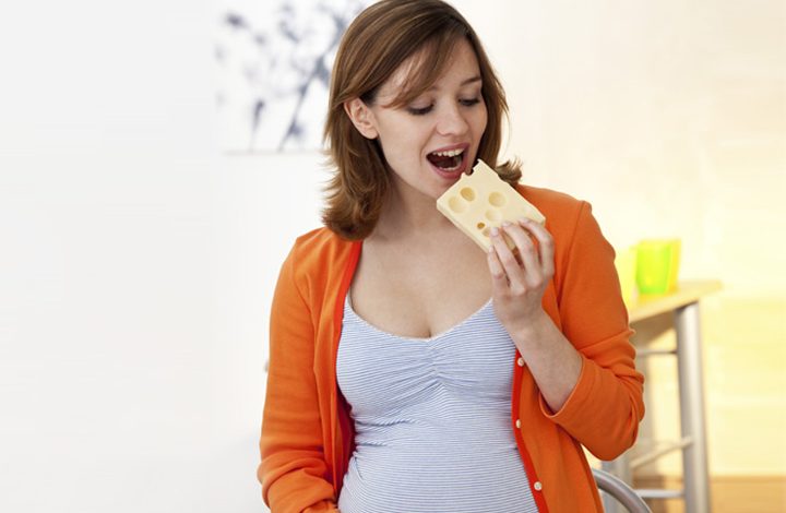 قد تسبب وفاة الجنين..تعرفي على أنواع الجبن الممنوعة خلال فترة الحمل
