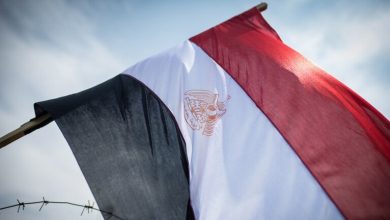 مطرب مصري يثير الجدل بعد اتهامة بإهانة مصر في السعودية